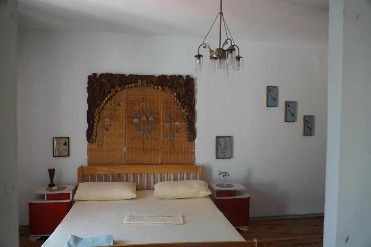 Albaniantrip Rooms And Apartments Tiranë Eksteriør bilde